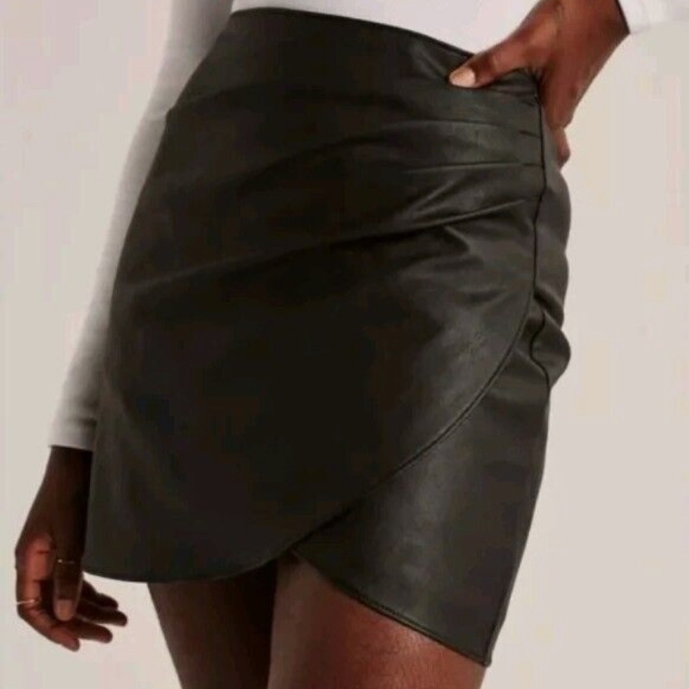 Abercrombie & Fitch Black Faux Leather Mini Skirt